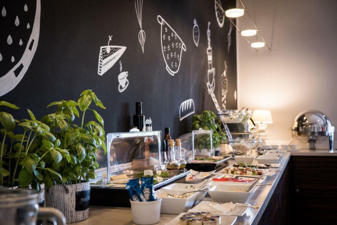 City Boutique Hotel Zielona Gora  Ngoại thất bức ảnh